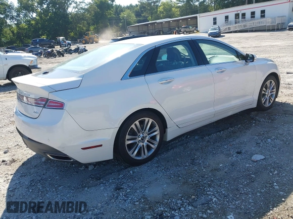 2014 Lincoln MKZ Hybrid with VIN 3LN6L2LU6ER835342, listed as a IAAI auction lot 42741532 with 156,580 mi miles and . Bid and sale history available at DreamBid. Image 4.