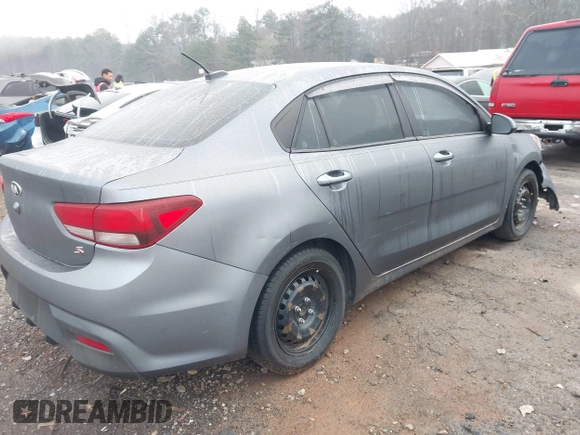 2019 Kia Rio S with VIN 3KPA24AB4KE177733, listed as a IAAI auction lot 41798578 with 75,671 mi miles. Bid and sale history available at carsss.com. Image 4.