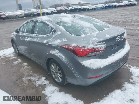 2014 Hyundai Elantra SE z VIN KMHDH4AE9EU114165, wystawiony jako IAAI lot #40926581 z przebiegiem 113 455 mil mil oraz . Historia ofert i sprzedaży dostępna na DreamBid. Obrazek 3.