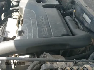 2019 Chevrolet Equinox LT z VIN 2GNAXJEV3K6254328, wystawiony jako IAAI lot #43337499 z przebiegiem 238 022 mil mil oraz . Historia ofert i sprzedaży dostępna na DreamBid. Obrazek 19.