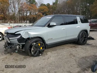 2024 Rivian R1S Adventure with VIN 7PDSGABA5RN034444, listed as a Copart auction lot 84589524 with 6,454 mi miles and Salvage Title. Bid and sale history available at carsss.com. Image 1.