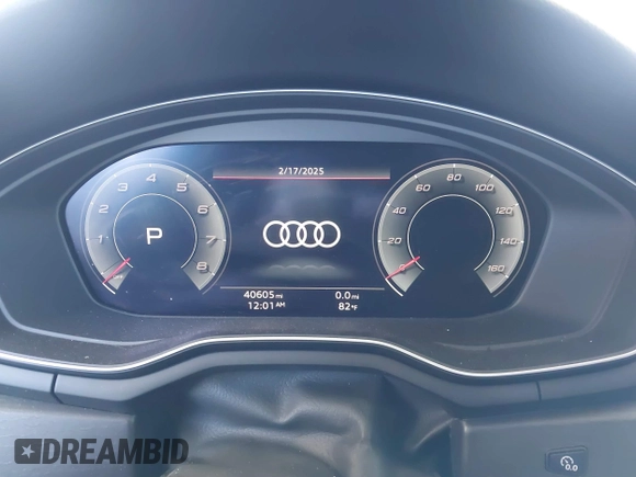 2020 Audi A4 Premium Plus with VIN WAUENAF46LA065907, listed as a IAAI auction lot 41647397 with 40,605 mi miles and . Bid and sale history available at DreamBid. Image 7.