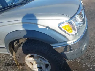 2002 Toyota Tacoma PreRunner with VIN 5TEGN92NX2Z068760, listed as a IAAI auction lot 41680098 with 272,455 mi miles and . Bid and sale history available at DreamBid. Image 18.