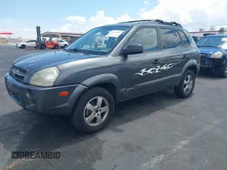 2008 Hyundai Tucson GLS with VIN KM8JM12B48U898373, listed as a IAAI auction lot 42212532 with 139,491 mi miles and . Bid and sale history available at DreamBid. Image 2.