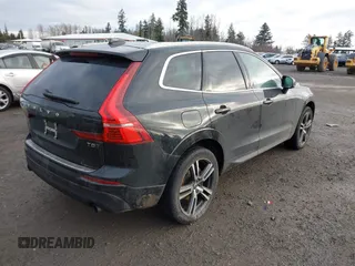 2019 Volvo XC60 Momentum with VIN LYV102RK4KB202463, listed as a IAAI auction lot 41519599 with 44,246 mi miles and . Bid and sale history available at DreamBid. Image 4.