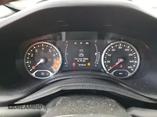 2018 Jeep Renegade Latitude z VIN ZACCJABB8JPH42771, wystawiony jako Copart lot #54144275 z przebiegiem 81 431 mil mil oraz Szkoda całkowita • Salvage title. Historia ofert i sprzedaży dostępna na DreamBid. Obrazek 9.
