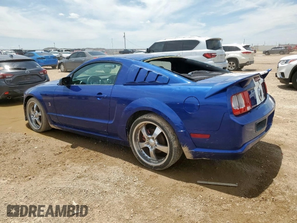 2005 Ford Mustang GT Deluxe with VIN 1ZVFT82H755197985, listed as a Copart auction lot 60367475 with 135,479 mi miles and Clean title. Bid and sale history available at DreamBid. Image 2.