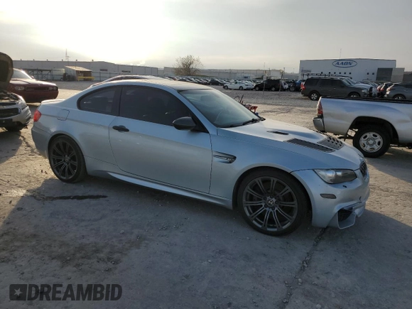 2008 BMW 3 Series M3 с VIN WBSWD935X8PY42902, выставлен на аукционе Copart как лот 82396694 с пробегом 156 261 миль миль и Чистый • Clean title. История ставок и продаж доступна на DreamBid. Изображение 4.