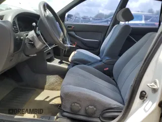 1995 Toyota Camry LE with VIN 4T1SK12E4SU878765, listed as a Copart auction lot 57761385 with 181,674 mi miles and Clean title. Bid and sale history available at DreamBid. Image 7.