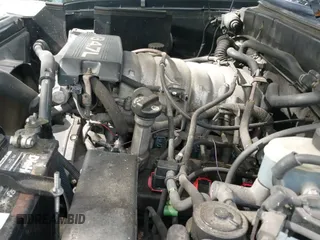 2000 Toyota Tundra SR5 с VIN 5TBBT4414YS120251, выставлен на аукционе IAAI как лот 42974717 с пробегом 330 611 миль миль и . История ставок и продаж доступна на DreamBid. Изображение 12.