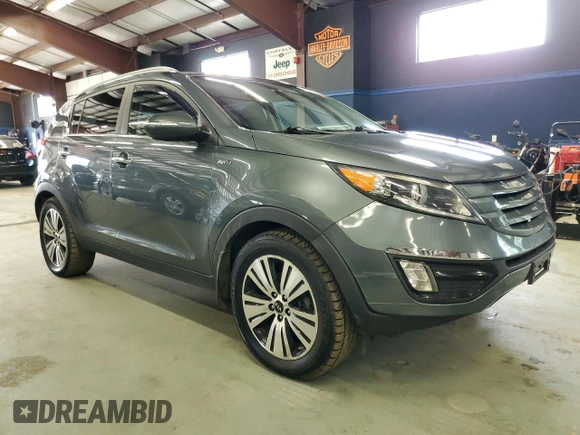 2014 Kia Sportage EX z VIN KNDPCCAC0E7571342, wystawiony jako Copart lot #61672175 z przebiegiem 112 697 mil mil oraz Czysty tytuł • Clean title. Historia ofert i sprzedaży dostępna na DreamBid. Obrazek 4.