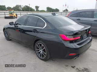 2020 BMW 3 Series 330i with VIN 3MW5R1J0XL8B00985, listed as a IAAI auction lot 42300540 with 50,732 mi miles and . Bid and sale history available at DreamBid. Image 3.
