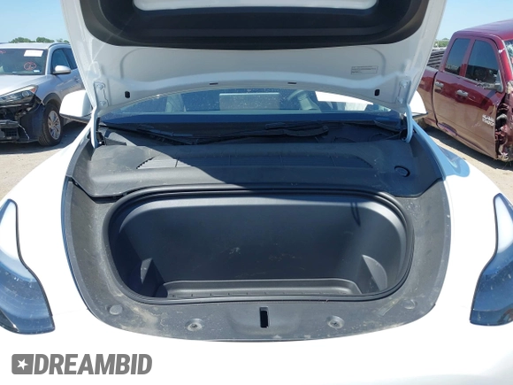 2024 Tesla Model Y with VIN 7SAYGDED0RA327806, listed as a IAAI auction lot 42096752 with 13,244 mi miles and . Bid and sale history available at DreamBid. Image 10.