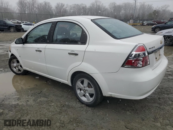 2008 Chevrolet Aveo LT z VIN KL1TG56608B263677, wystawiony jako Copart lot #44495655 z przebiegiem 131 918 mil mil oraz Szkoda całkowita • Salvage title. Historia ofert i sprzedaży dostępna na DreamBid. Obrazek 2.