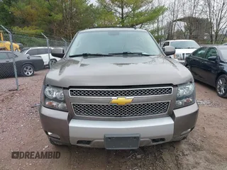 2013 Chevrolet Suburban LT with VIN 1GNSKJE70DR119447, listed as a IAAI auction lot 42169717 with 112,089 mi miles and . Bid and sale history available at DreamBid. Image 12.