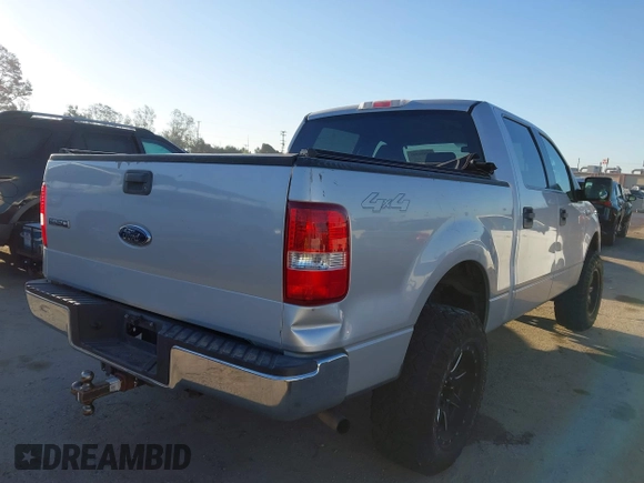 2006 Ford F-150 XLT with VIN 1FTPW14506KB72485, listed as a IAAI auction lot 41858983 with 147,385 mi miles. Bid and sale history available at carsss.com. Image 4.