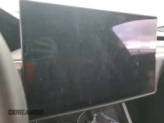2021 Tesla Model S Plaid с VIN 5YJSA1E66MF436089, выставлен на аукционе Copart как лот 46114235 с пробегом Не указан миль и Списание • Salvage title. История ставок и продаж доступна на DreamBid. Изображение 9.
