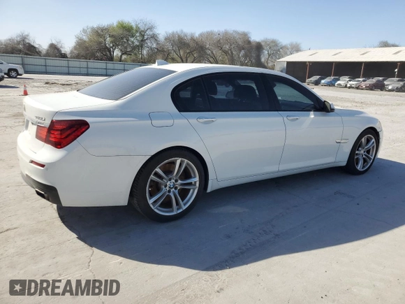 2015 BMW 7 Series 750Li with VIN WBAYE8C52FD782374, listed as a Copart auction lot 48190895 with 98,262 mi miles and Clean Title. Bid and sale history available at carsss.com. Image 3.