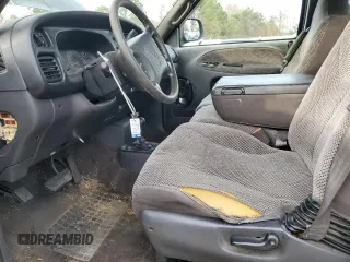 2000 Dodge 1500 z VIN 1B7HF13Z7YJ115816, wystawiony jako Copart lot #84693474 z przebiegiem 189 647 mil mil oraz Szkoda całkowita • Salvage title. Historia ofert i sprzedaży dostępna na DreamBid. Obrazek 7.