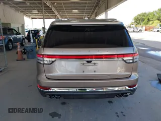 2020 Lincoln Aviator Reserve with VIN 5LM5J7XC0LGL10343, listed as a IAAI auction lot 42486201 with 62,418 mi miles and . Bid and sale history available at DreamBid. Image 16.
