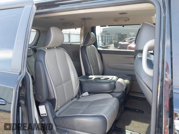 2017 Kia Sedona LX with VIN KNDMB5C17H6242614, listed as a IAAI auction lot 41572420 with 115,707 mi miles and . Bid and sale history available at carsss.com. Image 8.