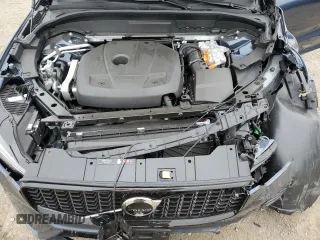 2024 Volvo XC60 Recharge Plug-In Hybrid Core Dark Theme with VIN YV4H60DK3R1776379, listed as a Copart auction lot 86554544 with 0 mi miles and Salvage Title. Bid and sale history available at carsss.com. Image 12.