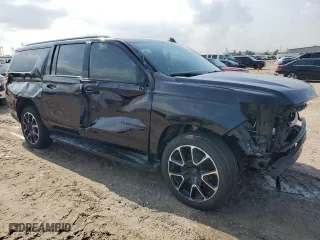 2022 Chevrolet Suburban RST with VIN 1GNSCEKD1NR304560, listed as a Copart auction lot 54498525 with 83,522 mi miles and Salvage Title. Bid and sale history available at carsss.com. Image 4.