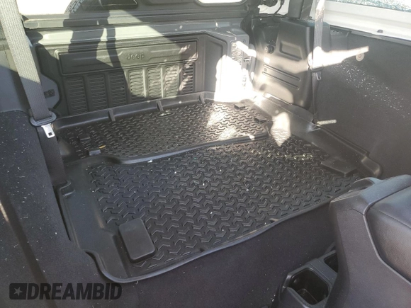 2020 Jeep Wrangler Willys with VIN 1C4GJXAG5LW307083, listed as a Copart auction lot 86994744 with 28,873 mi miles and Salvage title. Bid and sale history available at DreamBid. Image 12.