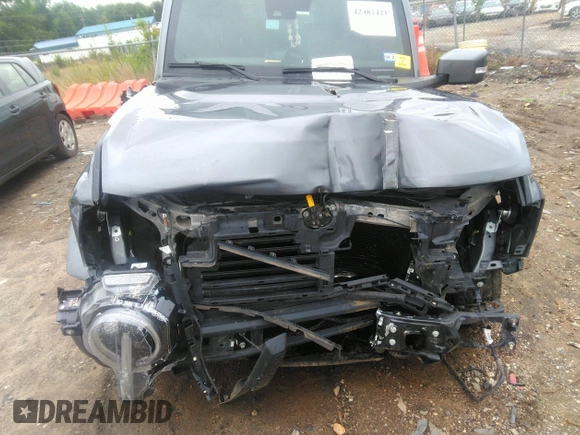 2023 Ford Bronco z VIN 1FMEE5BP0PLB18858, wystawiony jako IAAI lot #42487421 z przebiegiem 38 477 mil mil oraz . Historia ofert i sprzedaży dostępna na DreamBid. Obrazek 6.