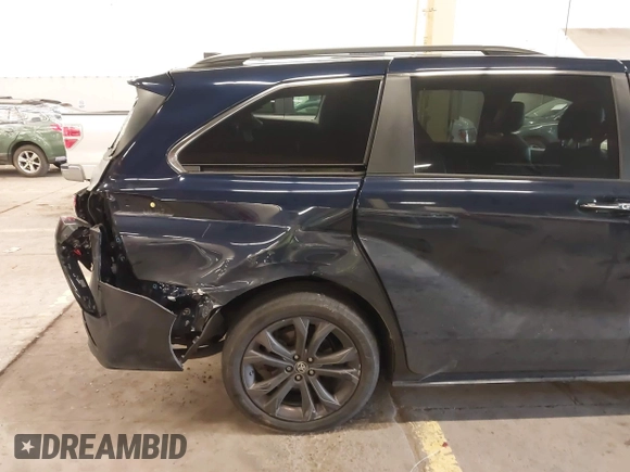 2021 Toyota Sienna XSE with VIN 5TDDRKEC2MS020565, listed as a IAAI auction lot 41539022 with 37,201 mi miles and . Bid and sale history available at DreamBid. Image 6.
