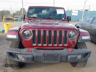 2021 Jeep Wrangler Unlimited Rubicon z VIN 1C4HJXFG0MW575473, wystawiony jako IAAI lot #41681352 z przebiegiem 54 968 mil mil oraz . Historia ofert i sprzedaży dostępna na DreamBid. Obrazek 12.