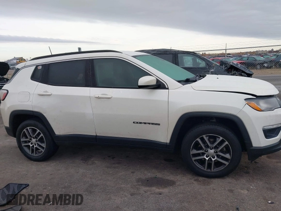 2017 Jeep Compass Latitude with VIN 3C4NJDBB5HT631320, listed as a IAAI auction lot 41446430 with 122,043 mi miles. Bid and sale history available at carsss.com. Image 13.