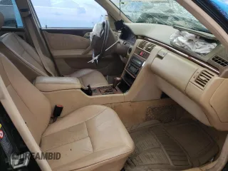 2002 Mercedes-Benz E-Class with VIN WDBJF70J12B491401, listed as a Copart auction lot 85482484 with 191,903 mi miles and Non Repairable. Bid and sale history available at carsss.com. Image 5.