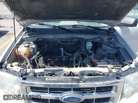 2009 Ford Escape XLS with VIN 1FMCU02759KD02022, listed as a IAAI auction lot 42228347 with 258,533 mi miles and . Bid and sale history available at DreamBid. Image 10.