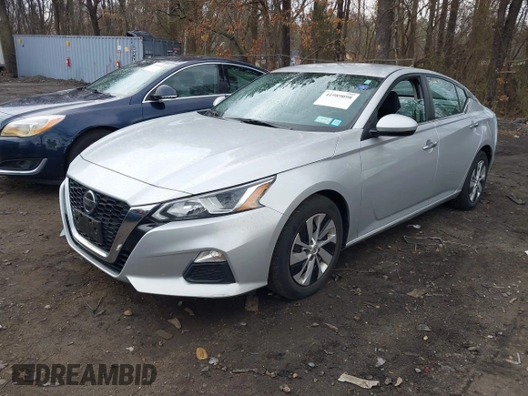 2020 Nissan Altima 2.5 S with VIN 1N4BL4BV6LC247547, listed as a IAAI auction lot 41989098 with 43,879 mi miles. Bid and sale history available at carsss.com. Image 17.