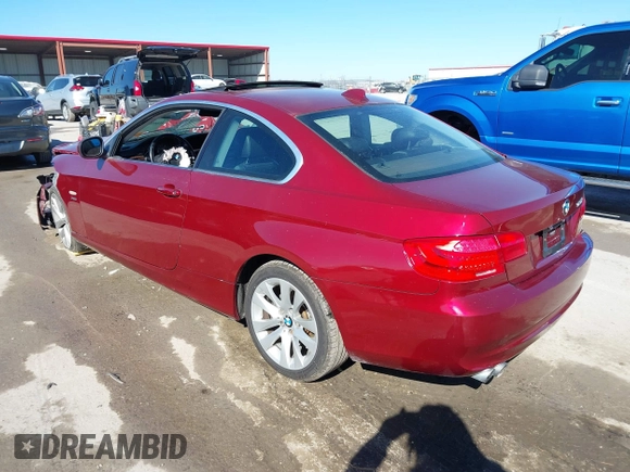 2013 BMW 3 Series 328i xDrive with VIN WBAKF3C53DJ385793, listed as a IAAI auction lot 41665820 with 137,910 mi miles. Bid and sale history available at carsss.com. Image 3.