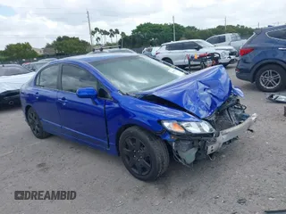 2006 Honda Civic LX z VIN 1HGFA16586L063310, wystawiony jako IAAI lot #41915480 z przebiegiem 199 037 mil mil oraz . Historia ofert i sprzedaży dostępna na DreamBid. Obrazek 1.