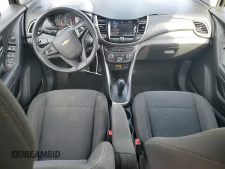2021 Chevrolet Trax LS с VIN KL7CJKSB1MB312145, выставлен на аукционе Copart как лот 58533905 с пробегом 65 502 миль миль и Списание • Salvage title. История ставок и продаж доступна на DreamBid. Изображение 8.