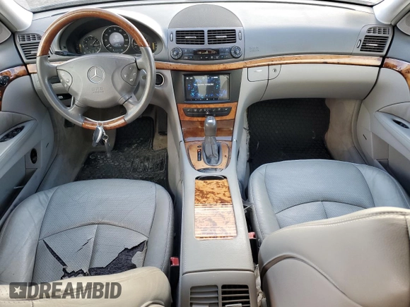 2005 Mercedes-Benz E 5.0L with VIN WDBUF70J25A662325, listed as a Copart auction lot 43739585 with 192,292 mi miles and Clean Title. Bid and sale history available at carsss.com. Image 8.