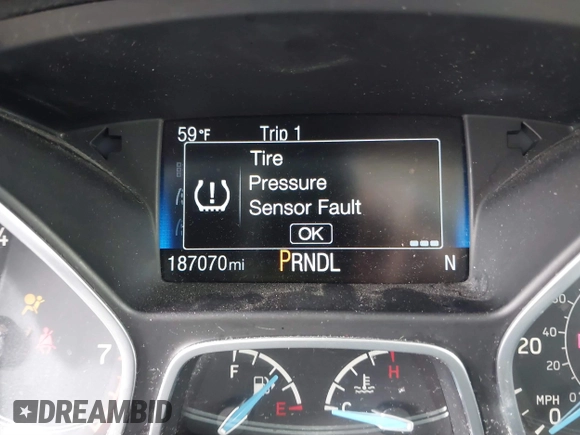2016 Ford Focus SE with VIN 1FADP3F21GL365163, listed as a IAAI auction lot 41845002 with 187,070 mi miles. Bid and sale history available at carsss.com. Image 16.