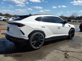 2019 Lamborghini Urus z VIN ZPBUA1ZL2KLA04482, wystawiony jako Copart lot #50124345 z przebiegiem 15 051 mil mil oraz Szkody całkowita. Historia ofert i sprzedaży dostępna na DreamBid. Obrazek 3.