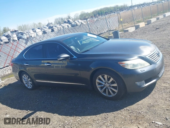 2011 Lexus LS 460 z VIN JTHCL5EF5B5010512, wystawiony jako IAAI lot #42166304 z przebiegiem 184 162 mil mil oraz . Historia ofert i sprzedaży dostępna na DreamBid. Obrazek 13.