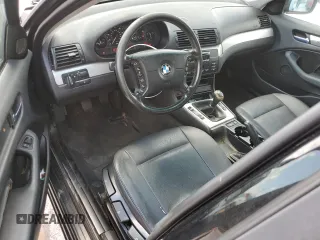 2002 BMW 3 Series 325i with VIN WBAET37492NH00211, listed as a Copart auction lot 69934174 with 177,833 mi miles and Non Repairable. Bid and sale history available at carsss.com. Image 8.