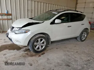 2009 Nissan Murano SL с VIN JN8AZ18UX9W005843, выставлен на аукционе Copart как лот 56943225 с пробегом 161 976 миль миль и Списание • Salvage title. История ставок и продаж доступна на DreamBid. Изображение 1.