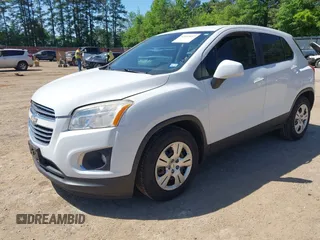 2015 Chevrolet Trax LS with VIN KL7CJKSB2FB191807, listed as a IAAI auction lot 42012852 with 89,214 mi miles. Bid and sale history available at carsss.com. Image 2.