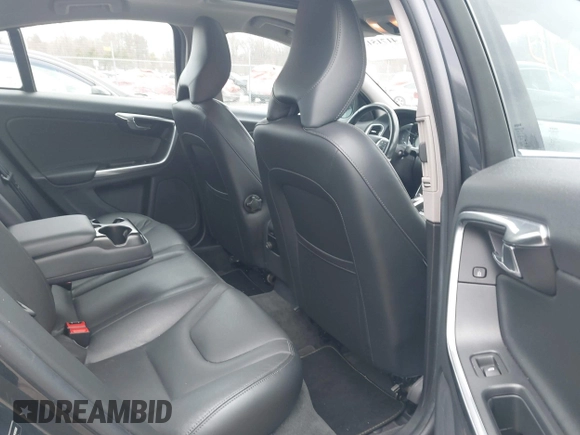 2015 Volvo S60 T5 Platinum with VIN YV1612TDXF1317203, listed as a IAAI auction lot 41715131 with 142,632 mi miles. Bid and sale history available at carsss.com. Image 8.