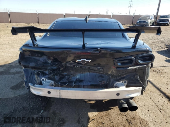 2020 Chevrolet Camaro 1LT с VIN 1G1FB1RS6L0113379, выставлен на аукционе Copart как лот 58024045 с пробегом 80 563 миль миль и Списание • Salvage title. История ставок и продаж доступна на DreamBid. Изображение 6.