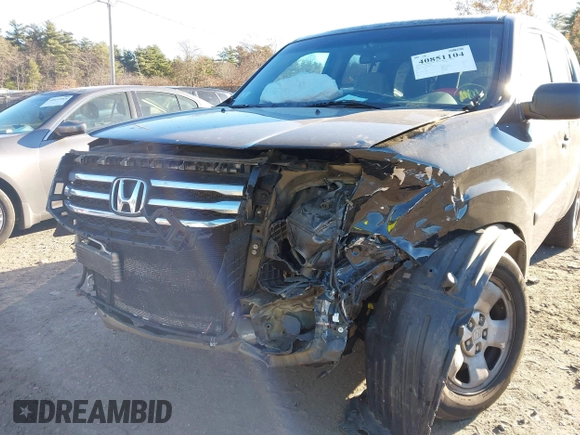 2015 Honda Pilot LX with VIN 5FNYF4H23FB044468, listed as a IAAI auction lot 40851104 with 144,858 mi miles. Bid and sale history available at carsss.com. Image 6.