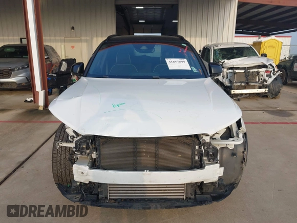 2019 Volvo XC40 R-Design z VIN YV4AC2HM7K2149105, wystawiony jako IAAI lot #41857899 z przebiegiem 122 736 mil mil oraz . Historia ofert i sprzedaży dostępna na DreamBid. Obrazek 12.