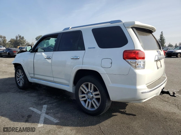 2011 Toyota 4Runner SR5 with VIN JTEZU5JR1B5018823, listed as a Copart auction lot 86927464 with 230,016 mi miles and Salvage Title. Bid and sale history available at carsss.com. Image 2.